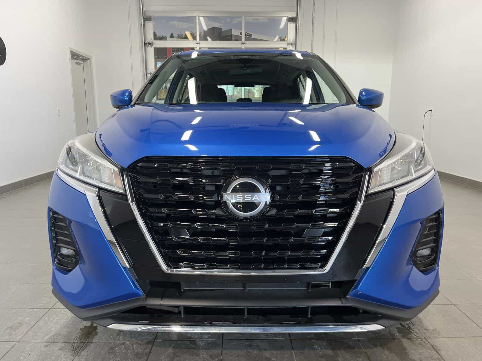 Image 7 Nissan Kicks S 2023