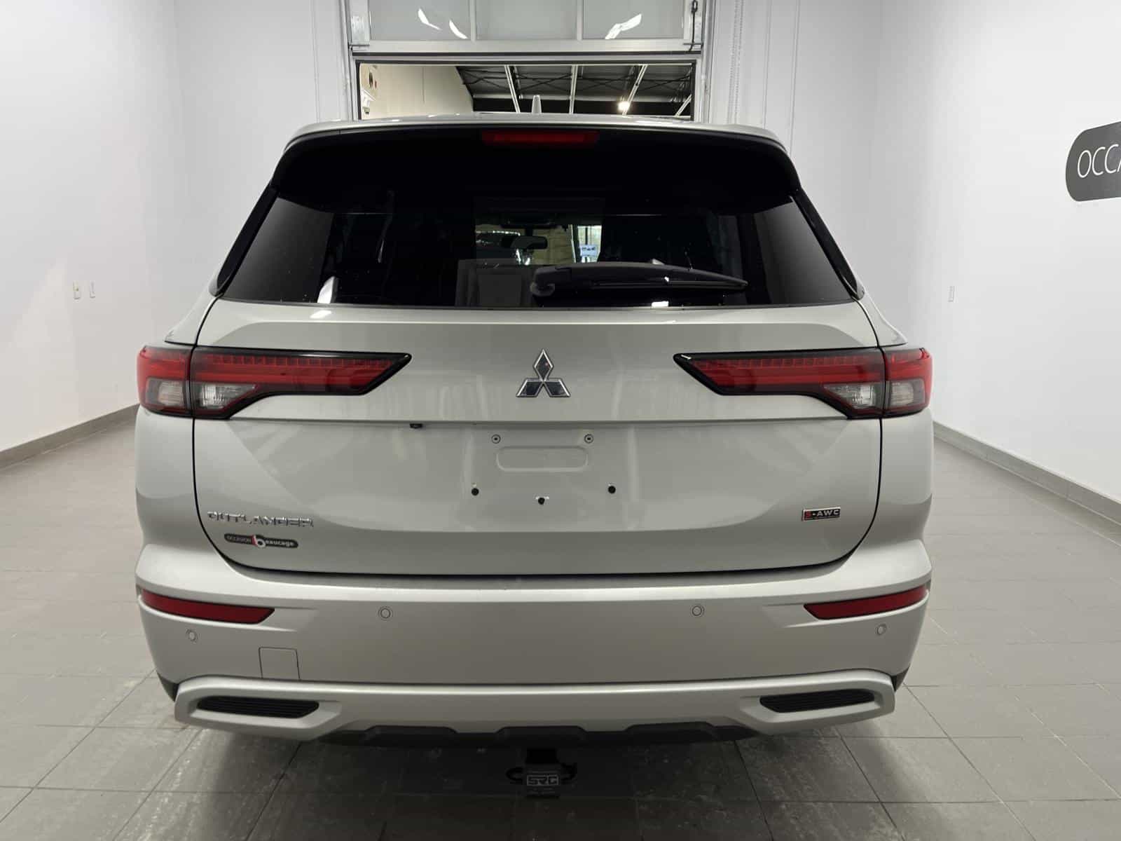 2022 Mitsubishi Outlander SE - Image 4