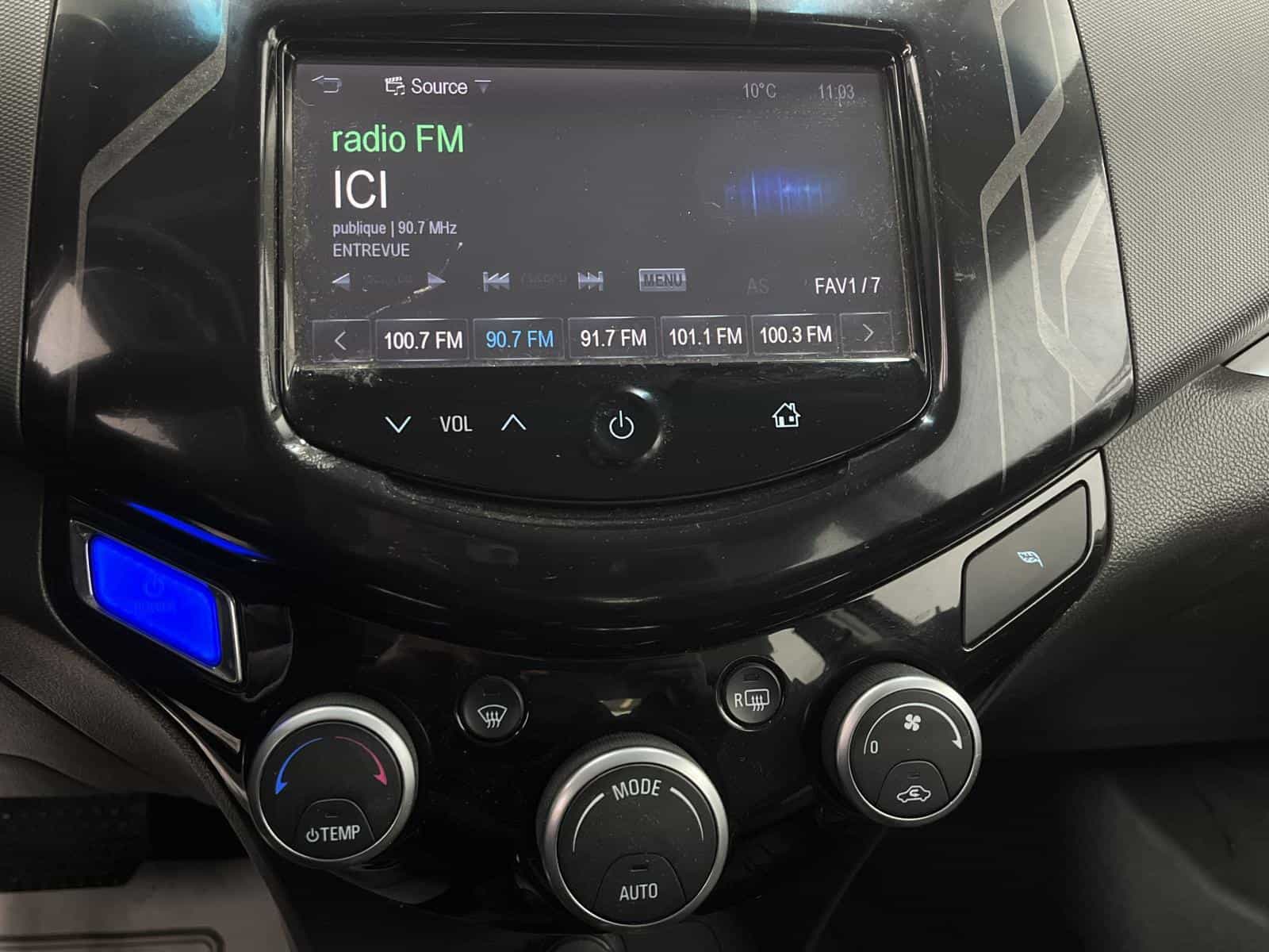 2016 Chevrolet Spark EV 2LT - Image 16