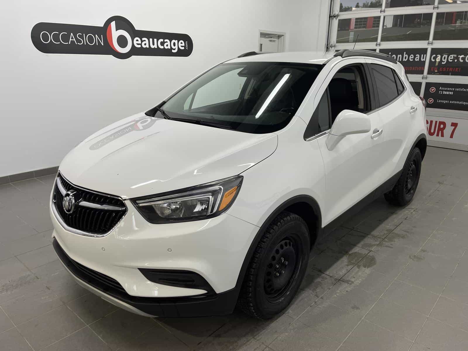 Image 1 Buick Encore Preferred 2021
