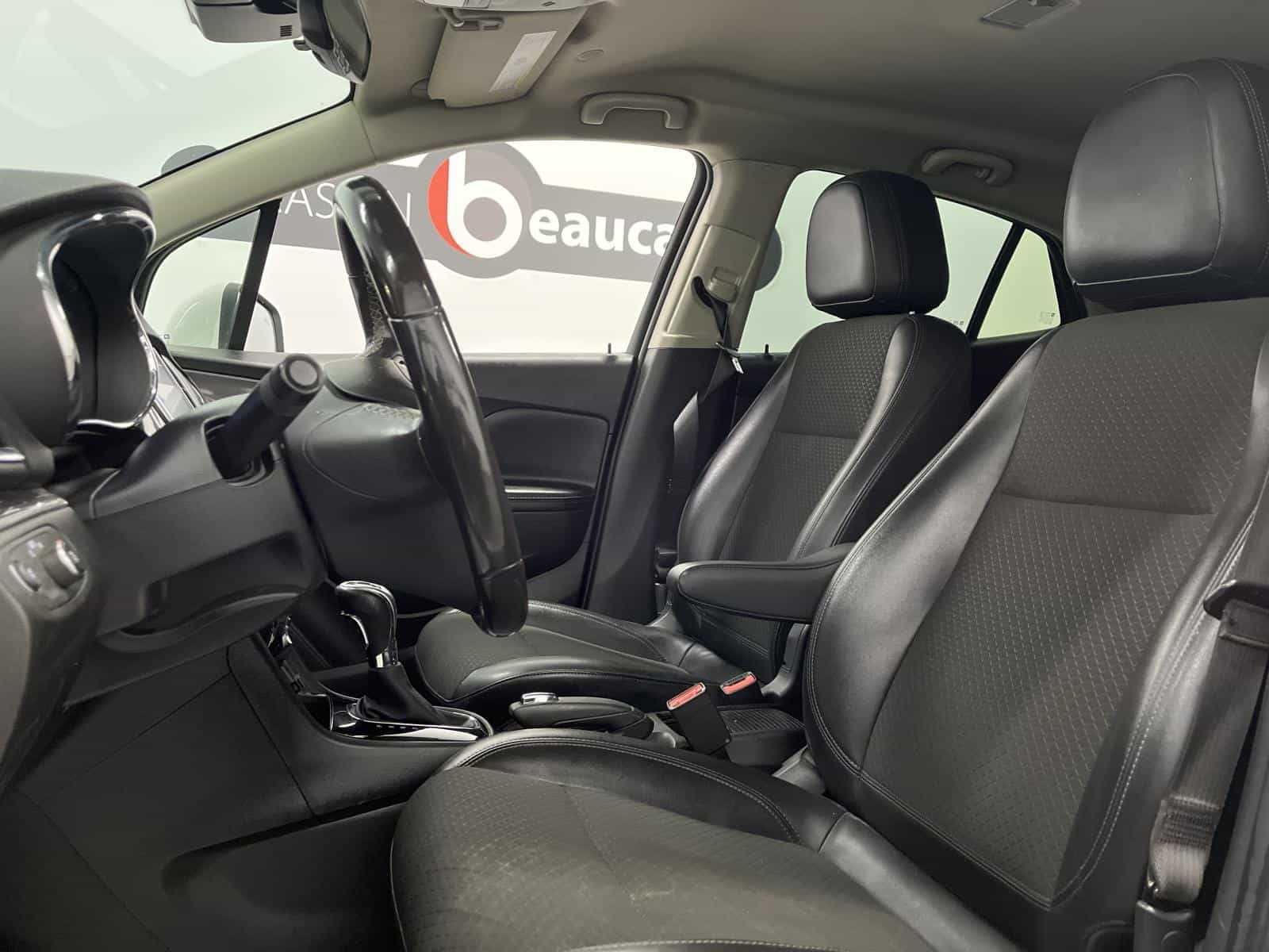 2021 Buick Encore Preferred - Image 8