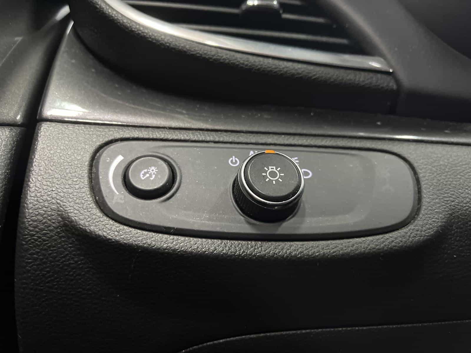 2021 Buick Encore Preferred - Image 13