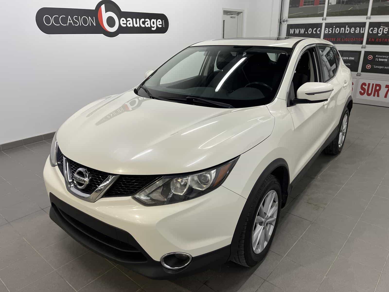 2017 Nissan Qashqai SV - Image 1