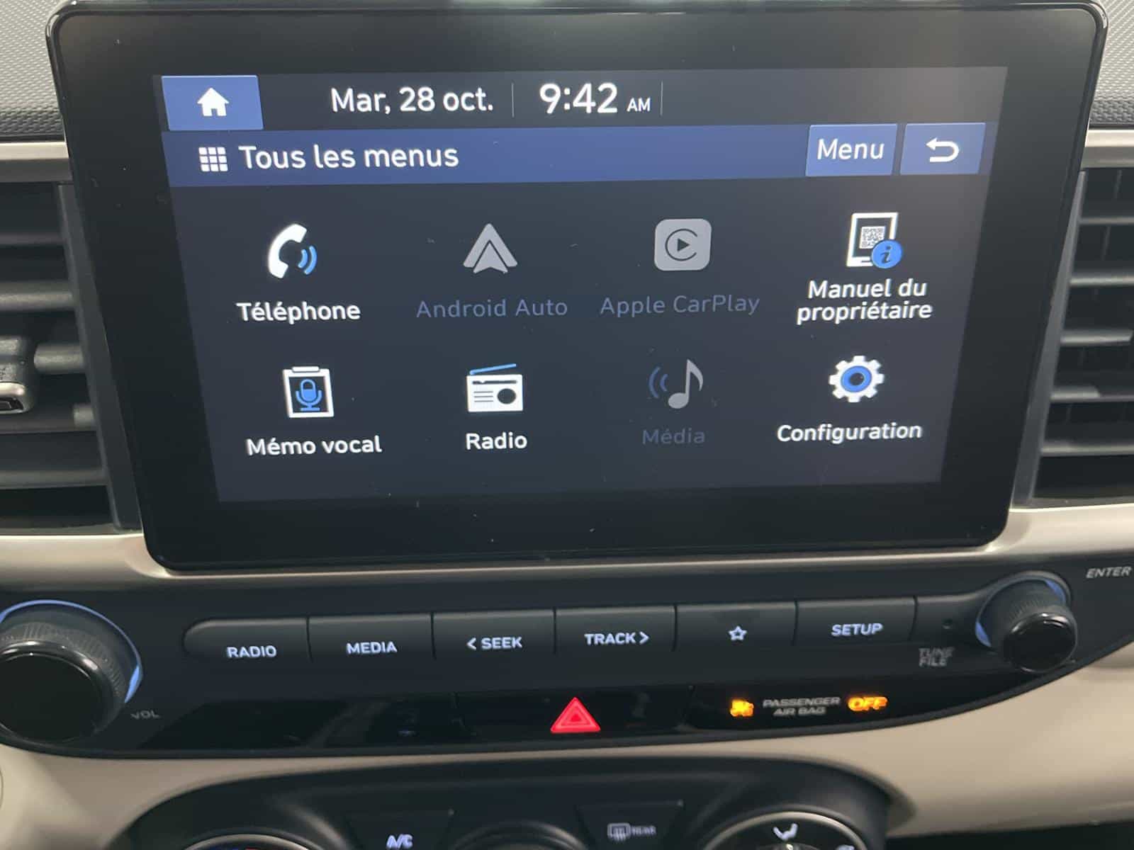 2020 Hyundai Venue Trend - Image 18