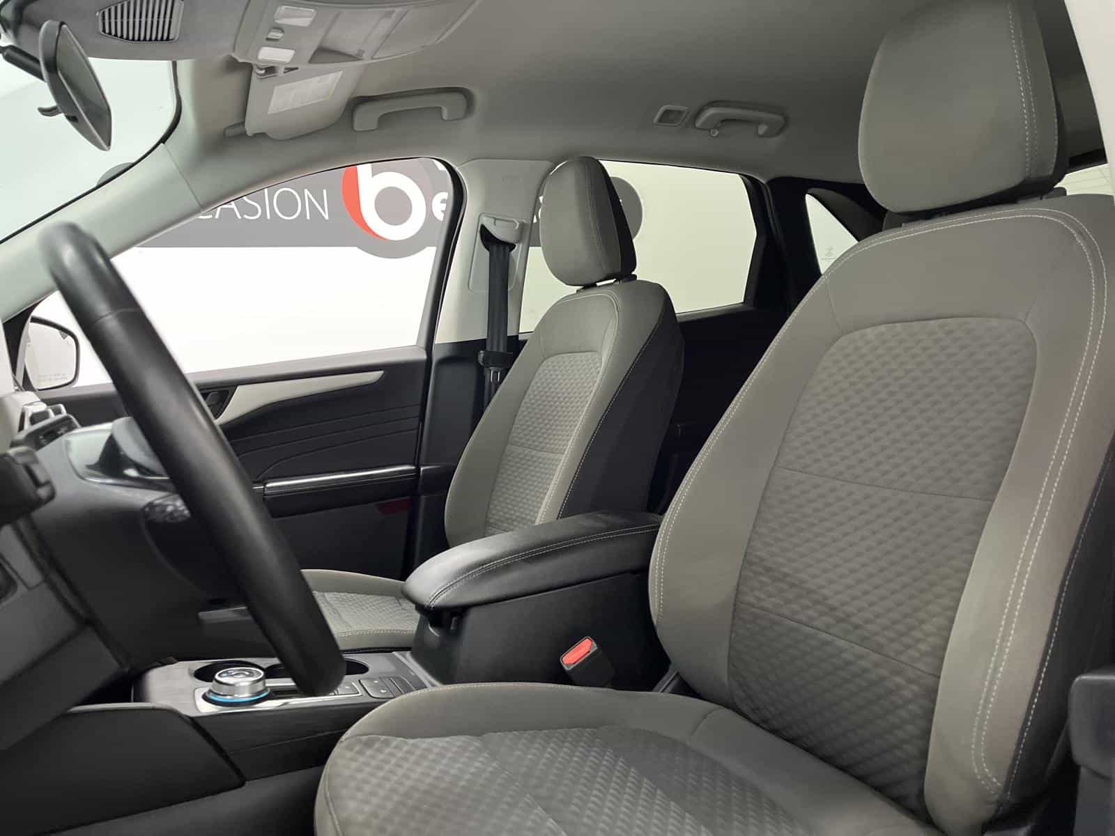 Image 8 Ford Escape SE 2022