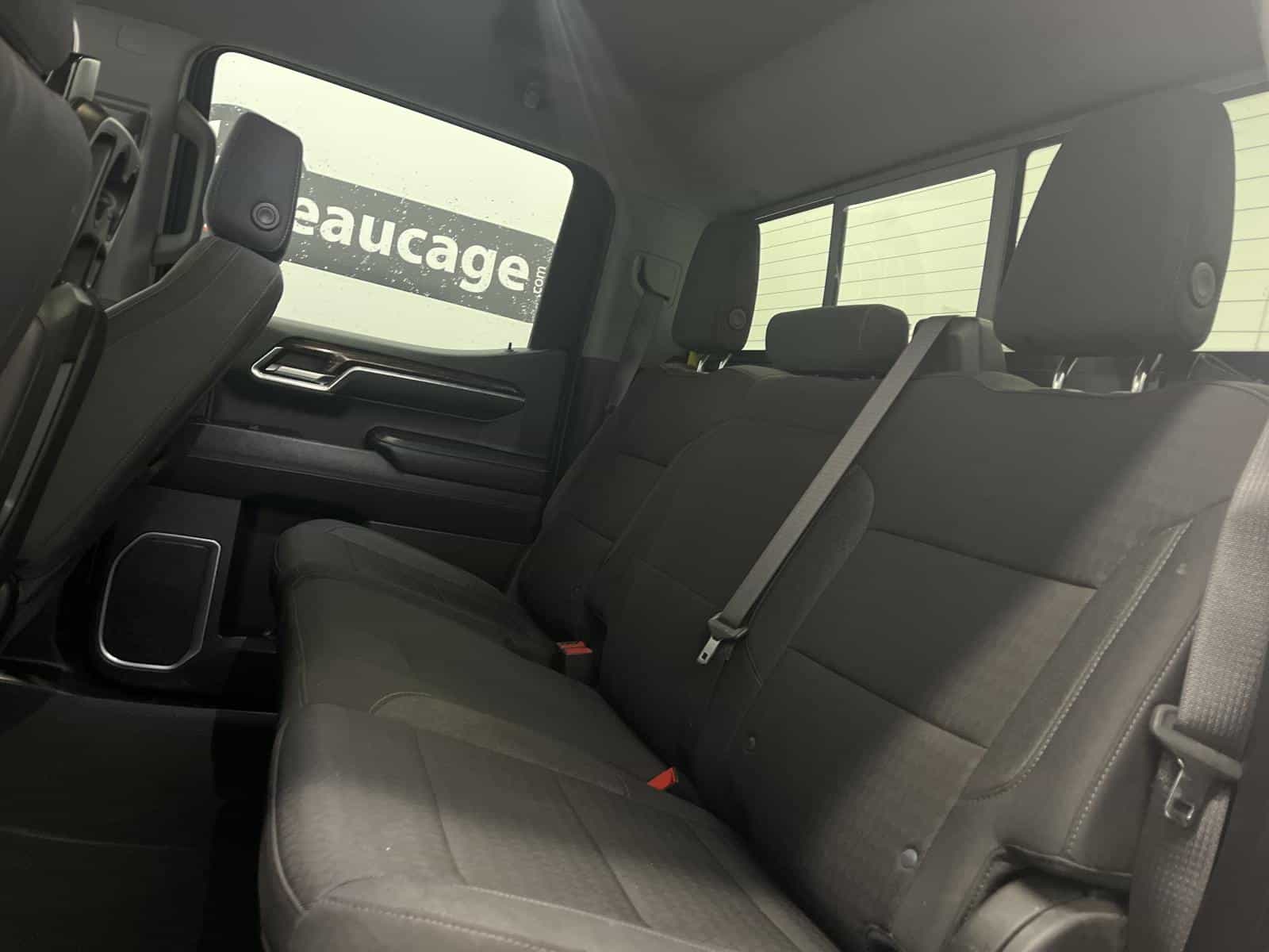 Image 10 GMC Sierra 1500 SLE 2024