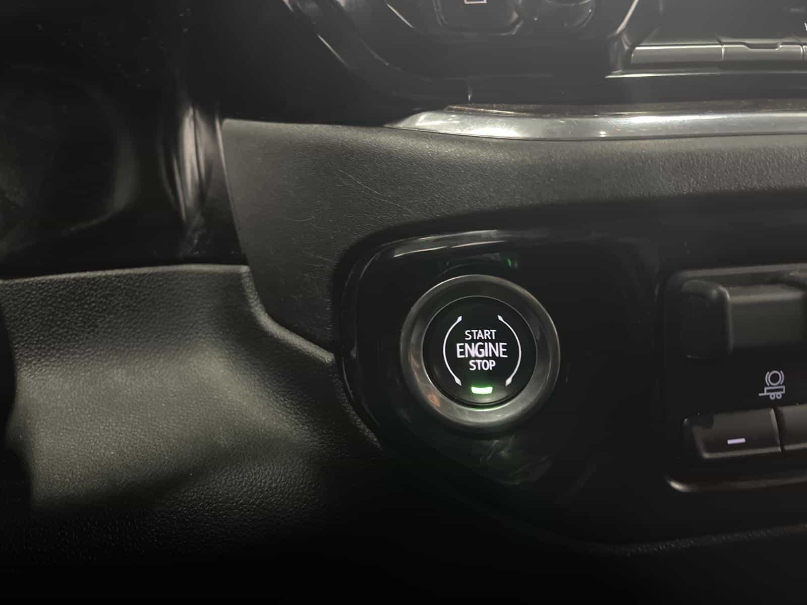 2024 GMC Sierra 1500 SLE - Image 12