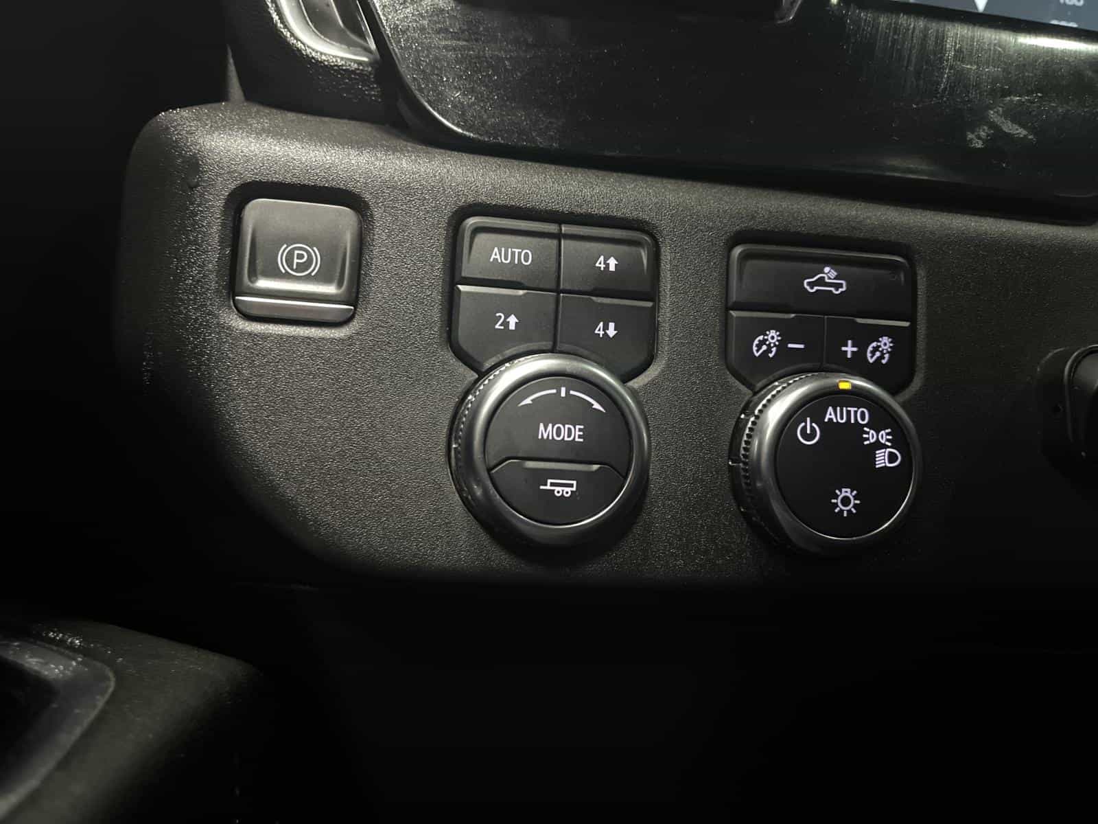 Image 14 GMC Sierra 1500 SLE 2024