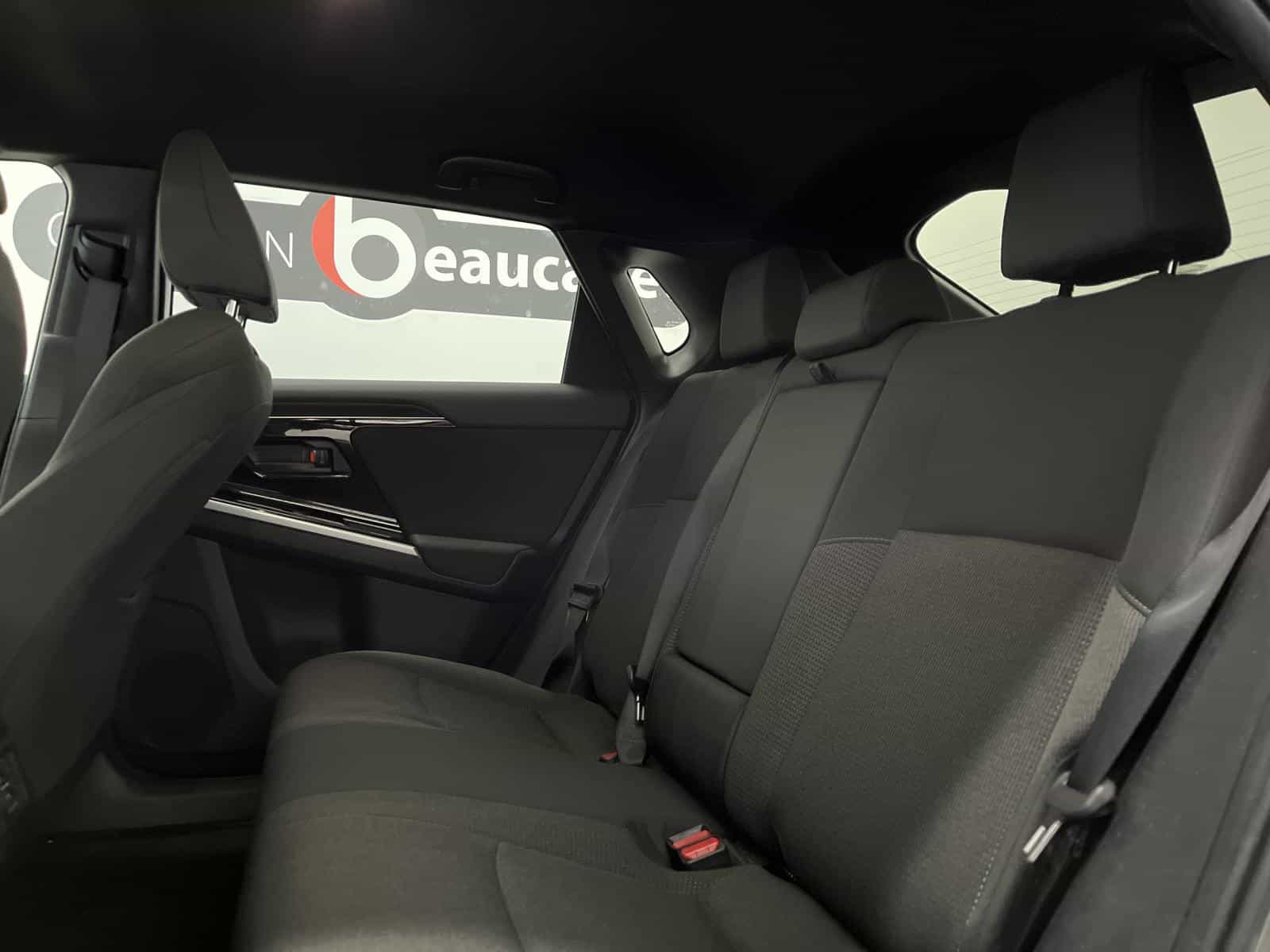 Image 9 Subaru Solterra XLE 2023