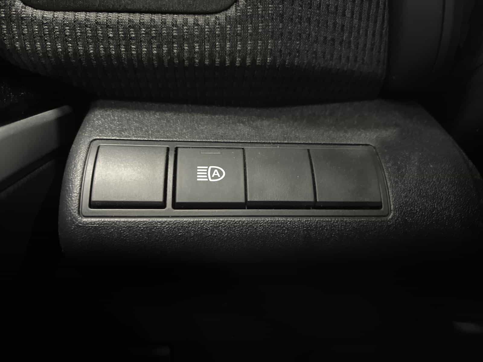 Image 12 Subaru Solterra XLE 2023