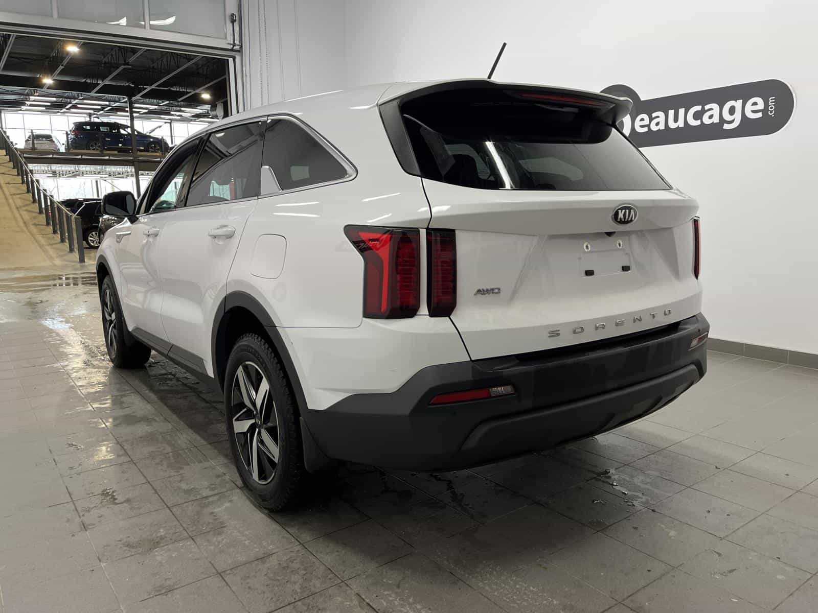 2021 Kia Sorento LX+ - Image 3