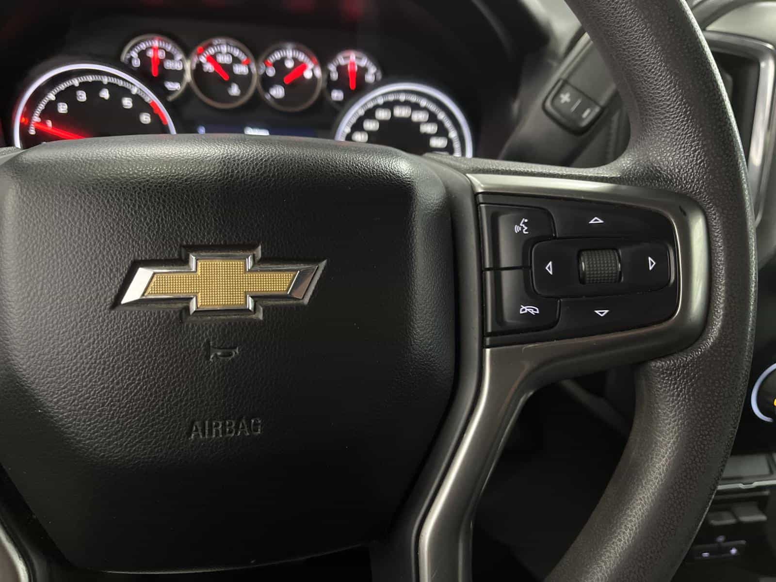 Image 17 Chevrolet Silverado 1500 LT 2020