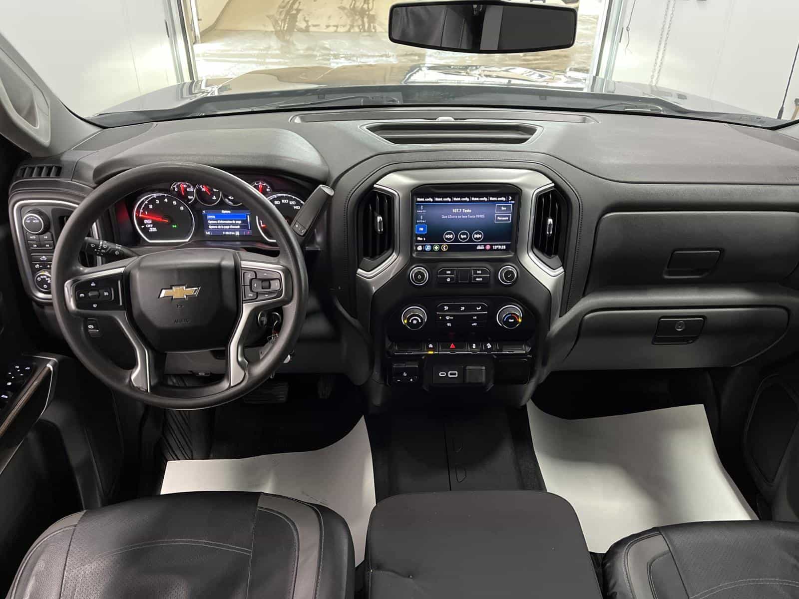 2020 Chevrolet Silverado 1500 LT - Image 20