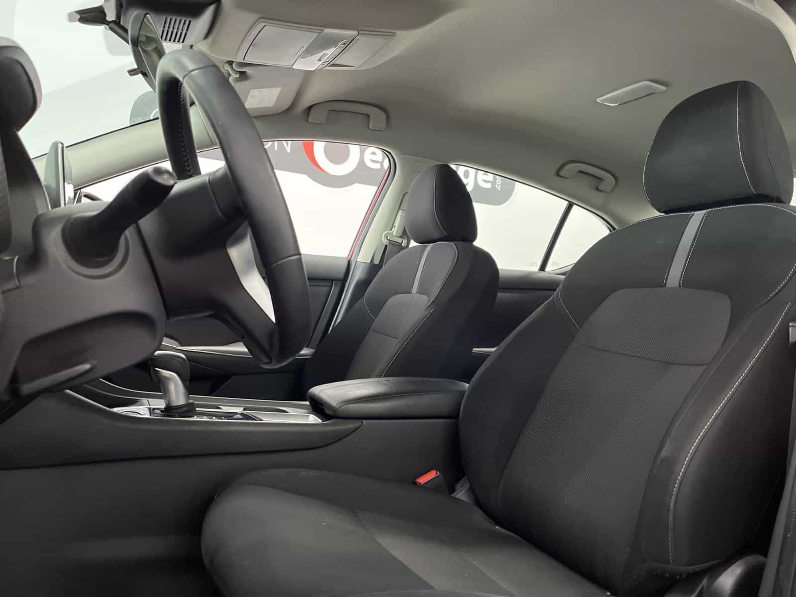 2020 Nissan Sentra SV - Image 8