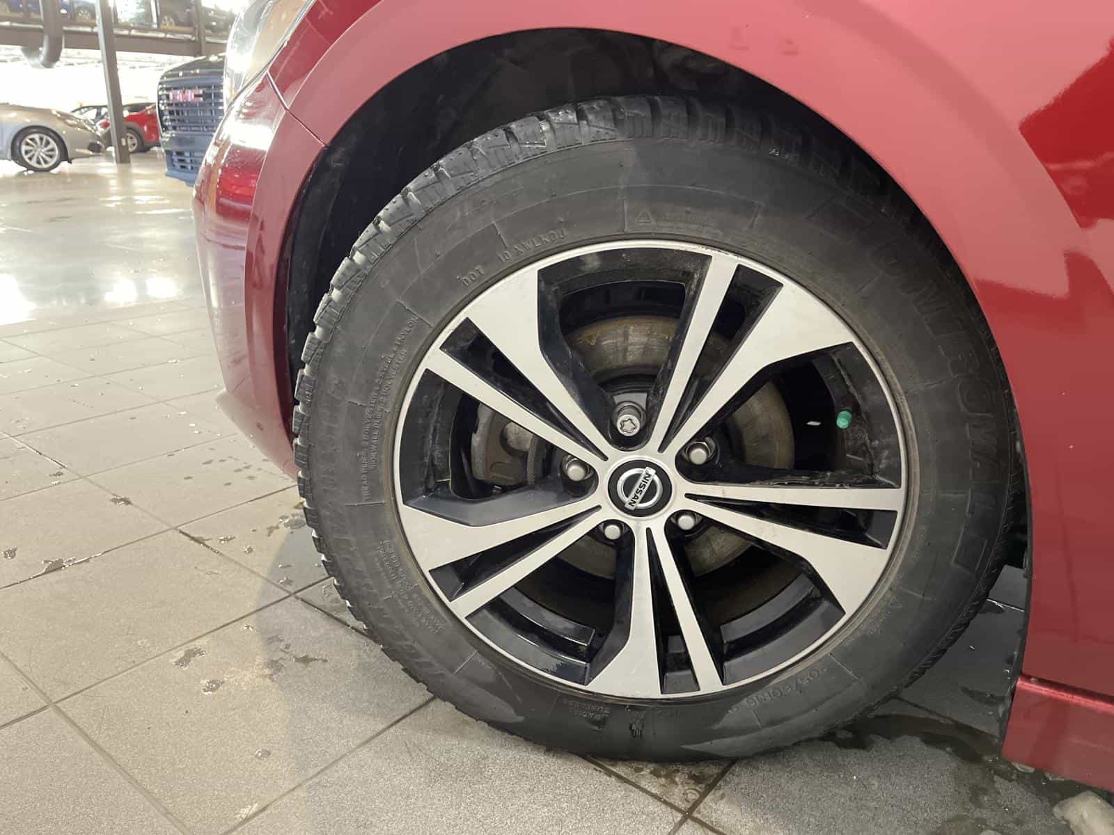 2020 Nissan Sentra SV - Image 22