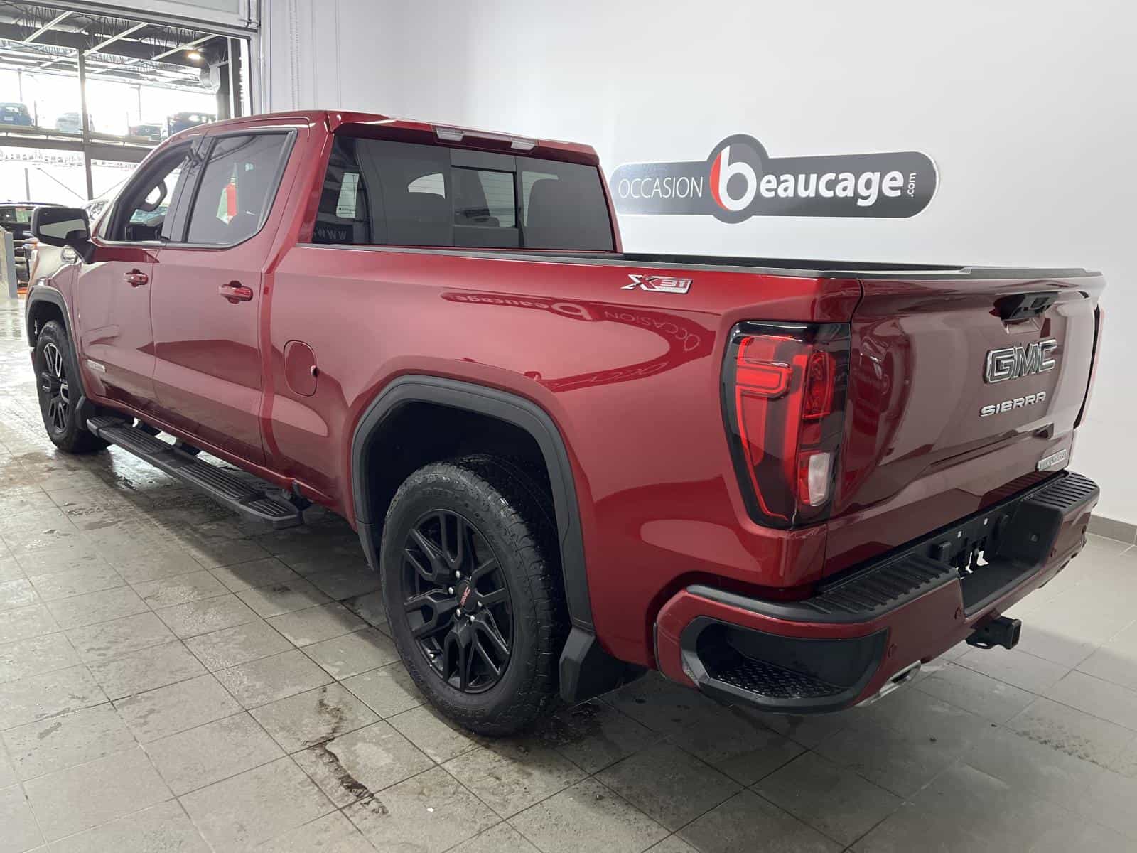 2024 GMC Sierra 1500 Elevation - Image 3