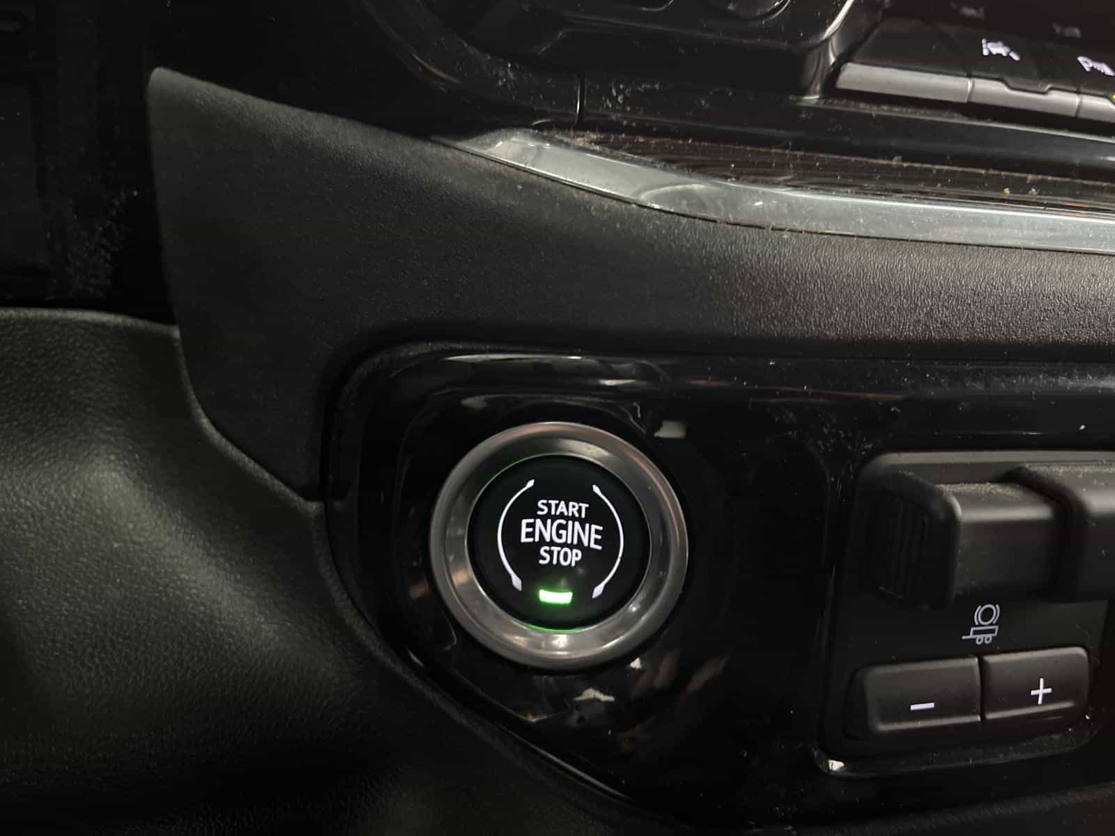 2024 GMC Sierra 1500 Elevation - Image 13