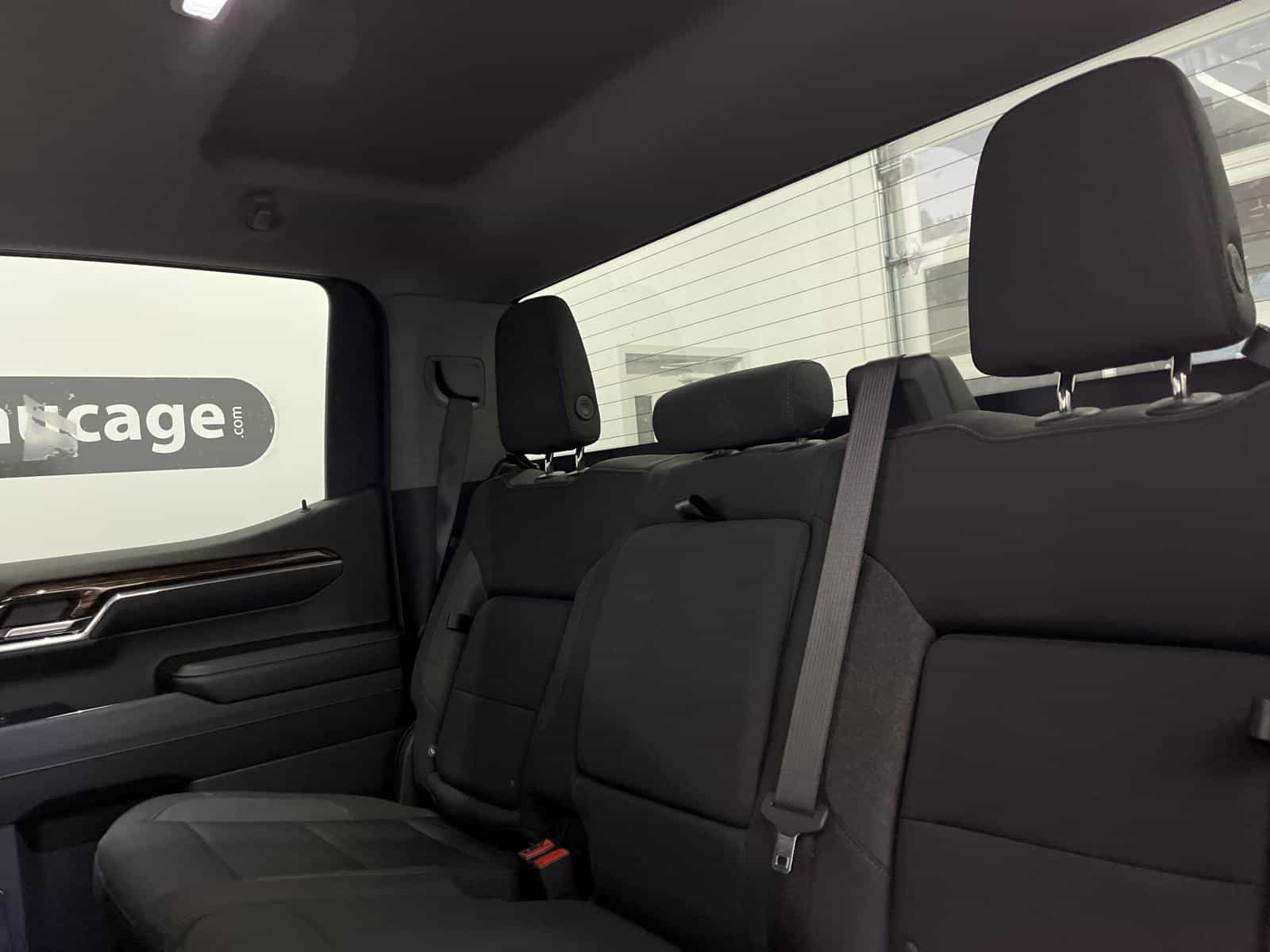 2024 GMC Sierra 1500 Elevation - Image 10