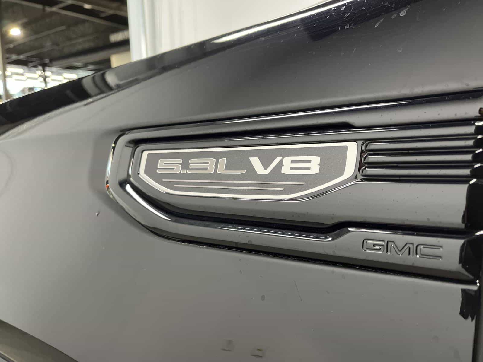 Image 24 GMC Sierra 1500 Elevation 2024