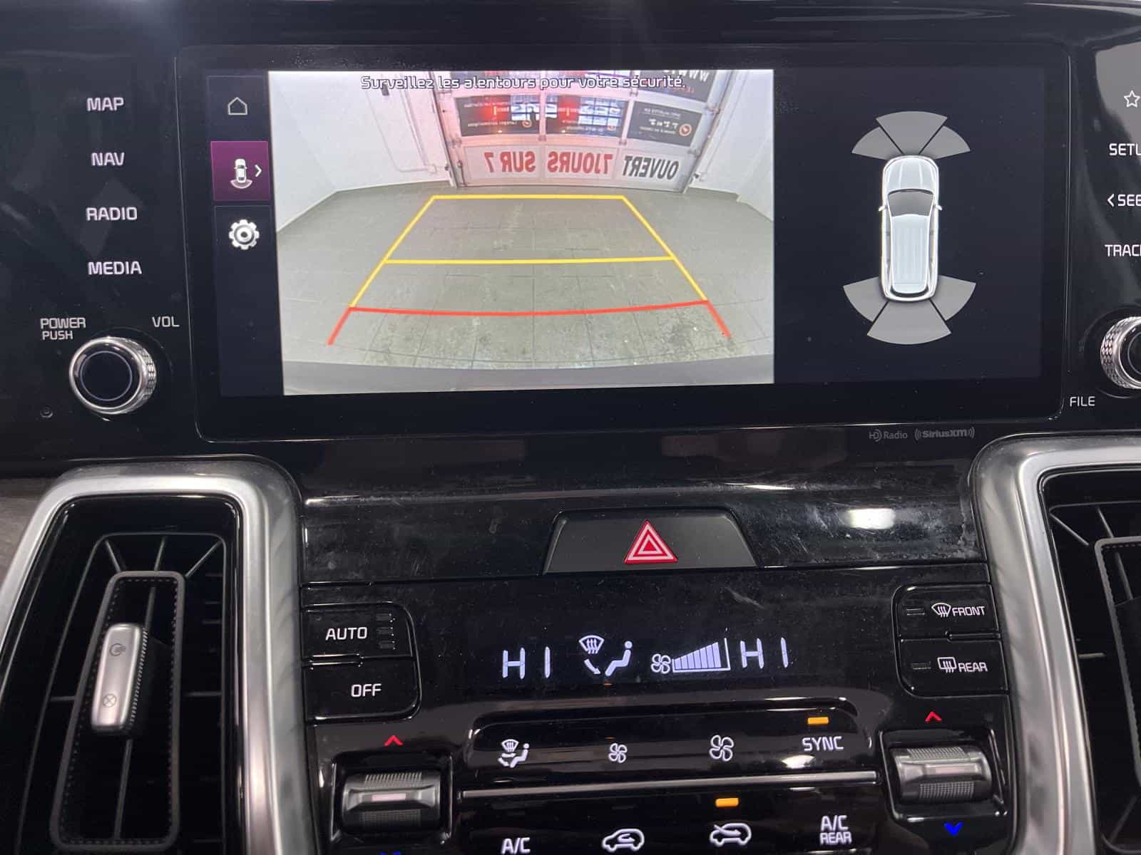 2022 Kia Sorento - Image 24