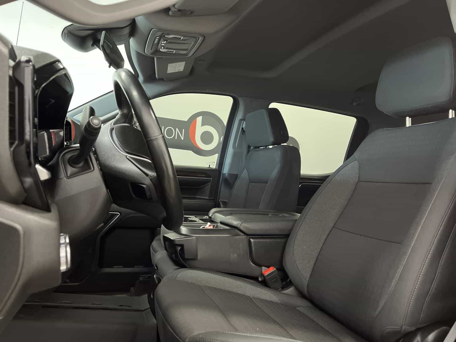 Image 8 GMC Sierra 1500 Elevation 2024