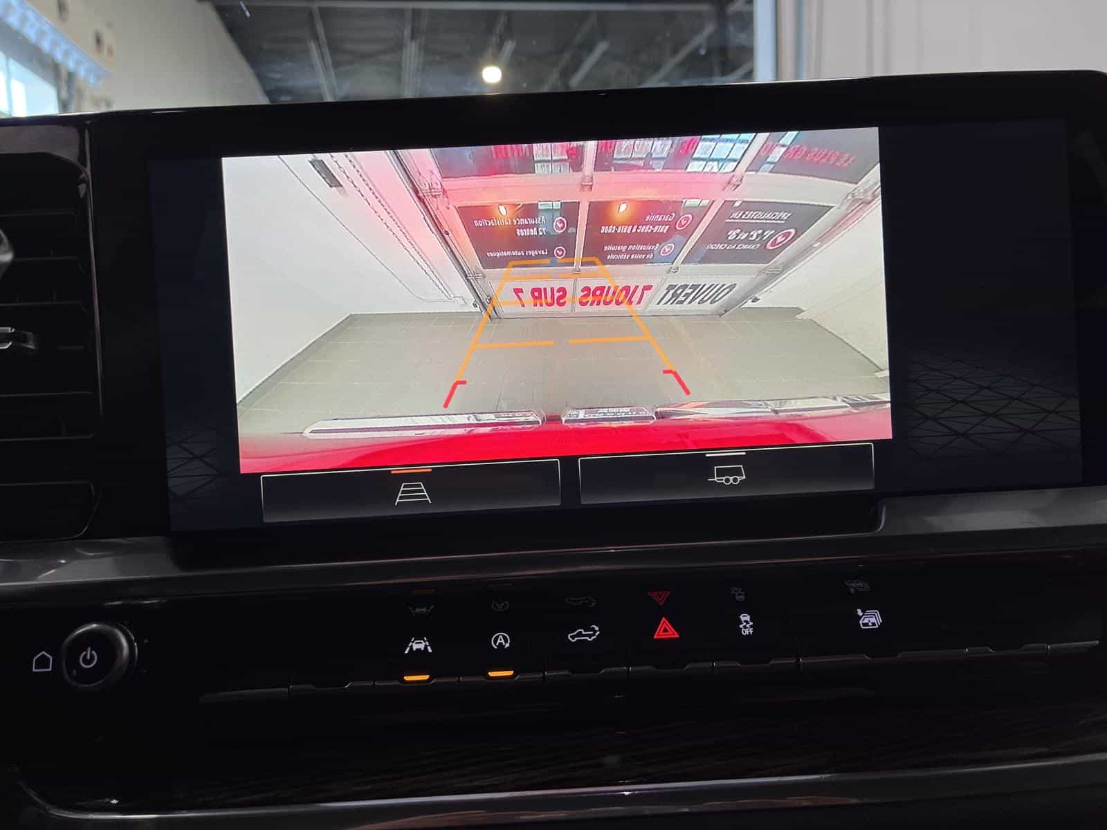 2024 GMC Sierra 1500 Elevation - Image 21