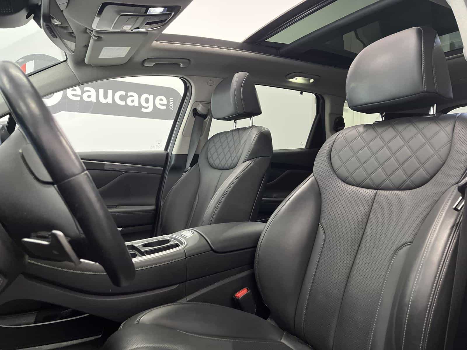 2023 Hyundai Santa Fe Luxury Hybrid - Image 8