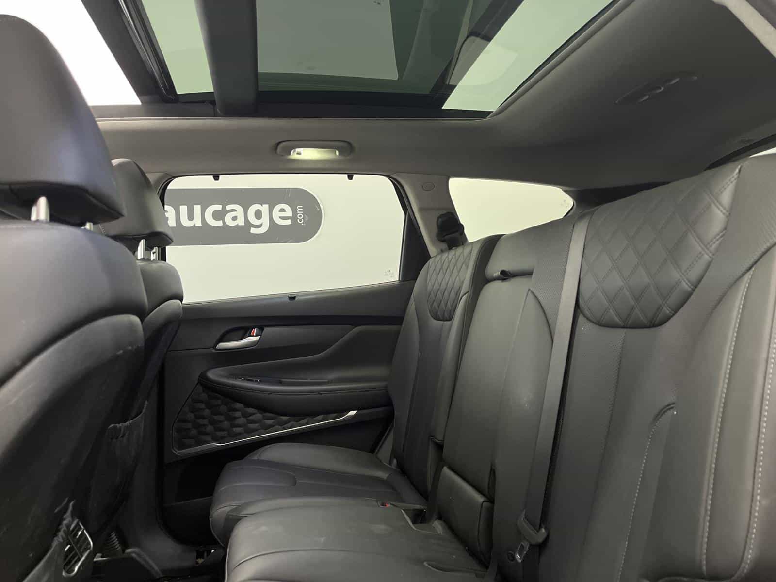 2023 Hyundai Santa Fe Luxury Hybrid - Image 10