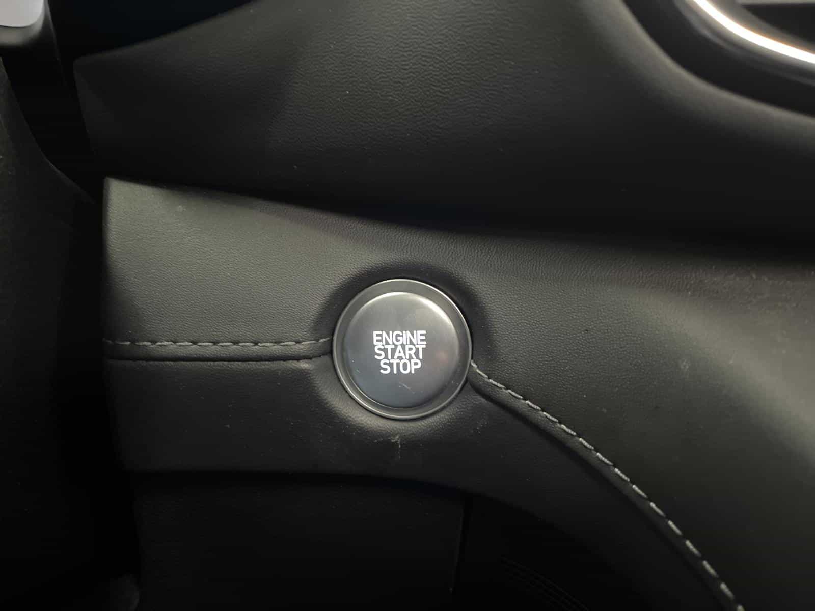 2023 Hyundai Santa Fe Luxury Hybrid - Image 13