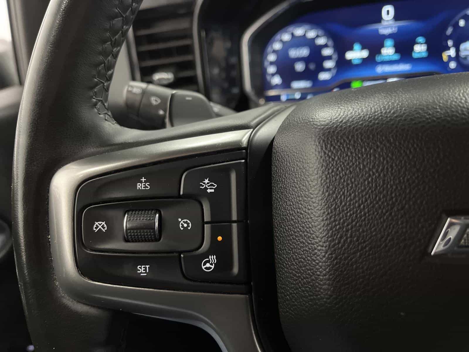 2023 Chevrolet Silverado 1500 RST - Image 15