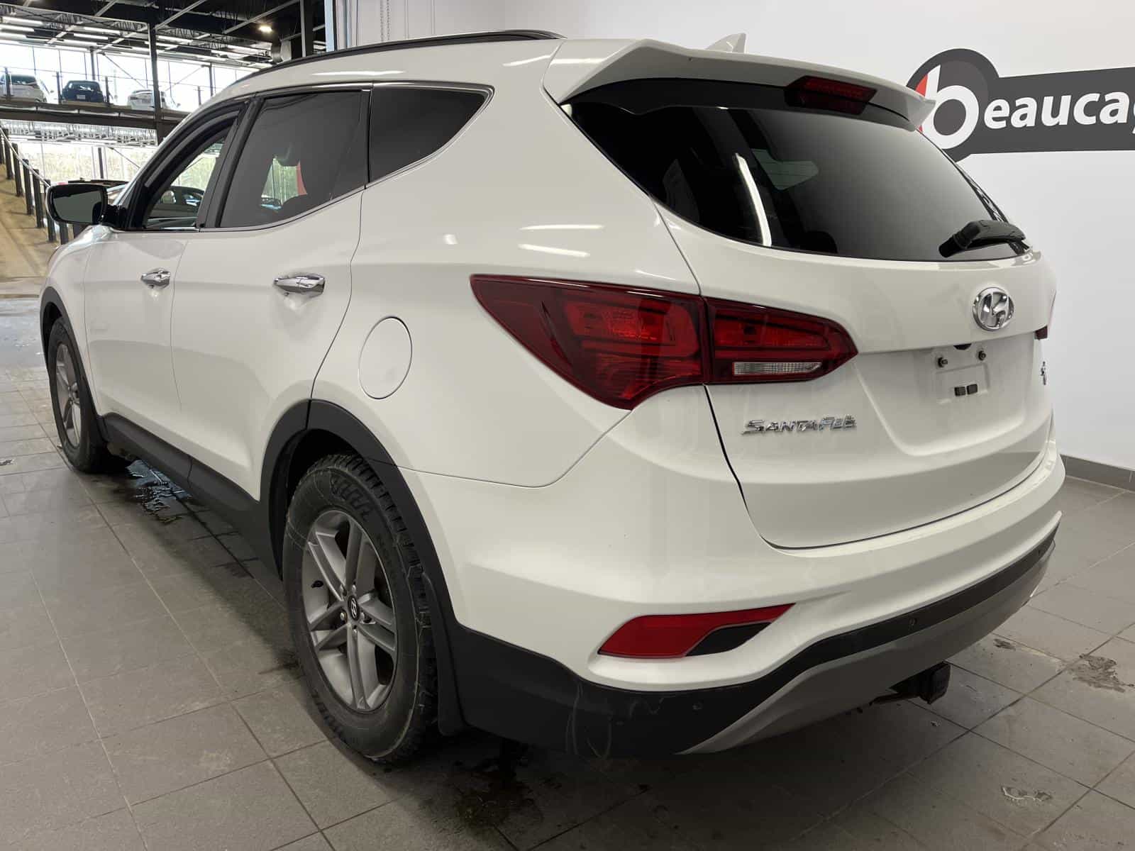 2017 Hyundai Santa Fe Sport Premium - Image 3