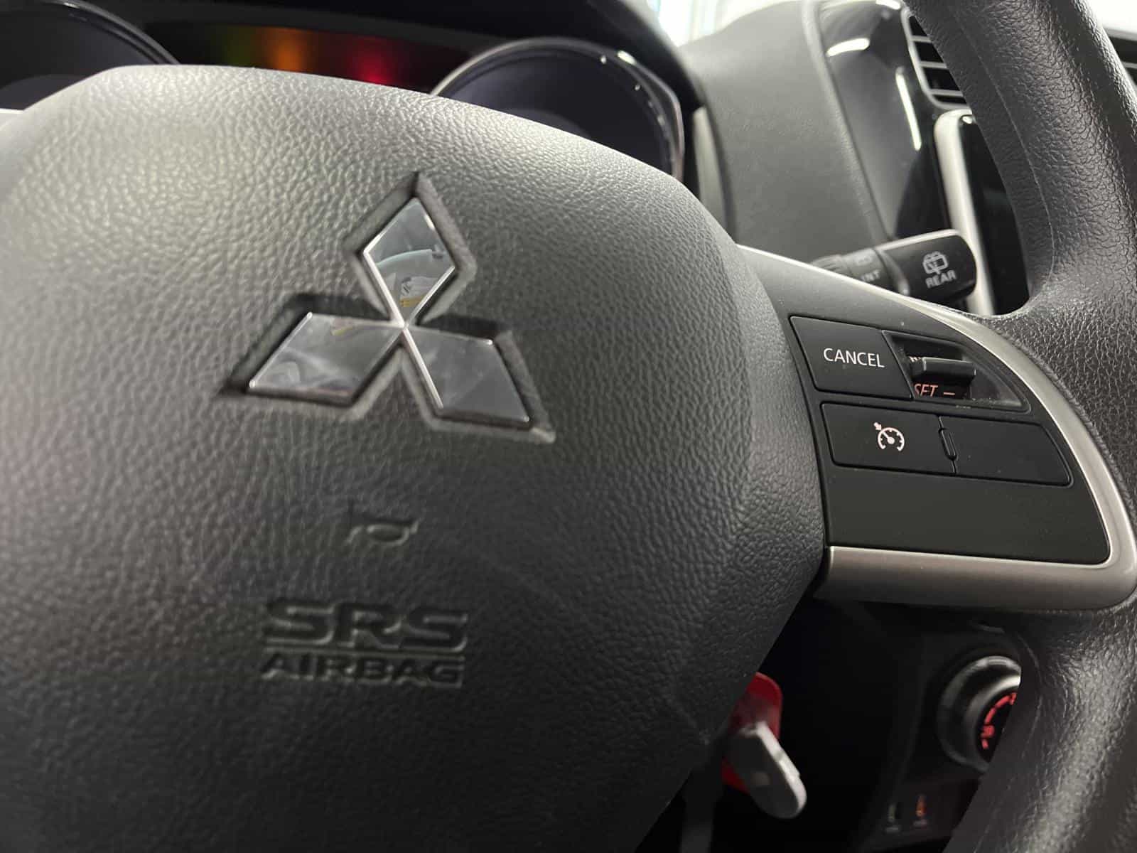 Image 14 Mitsubishi RVR 2023