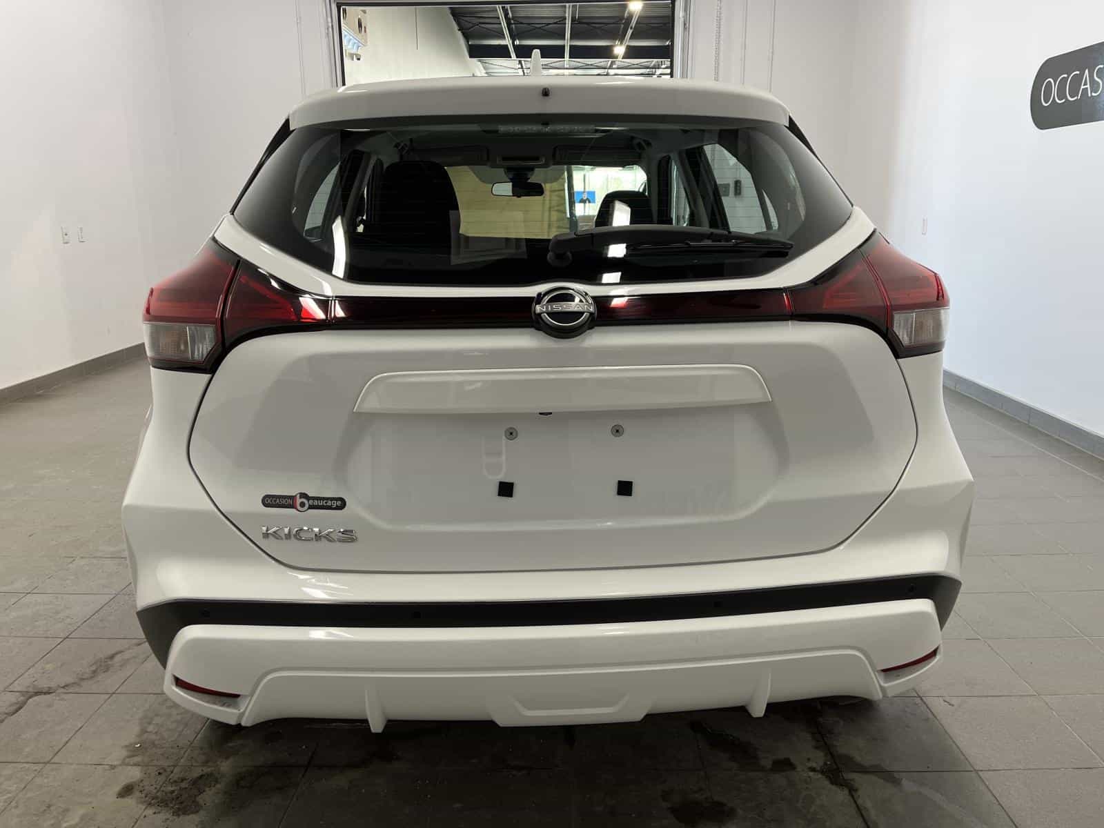 2025 Nissan Kicks Play S - Image 4