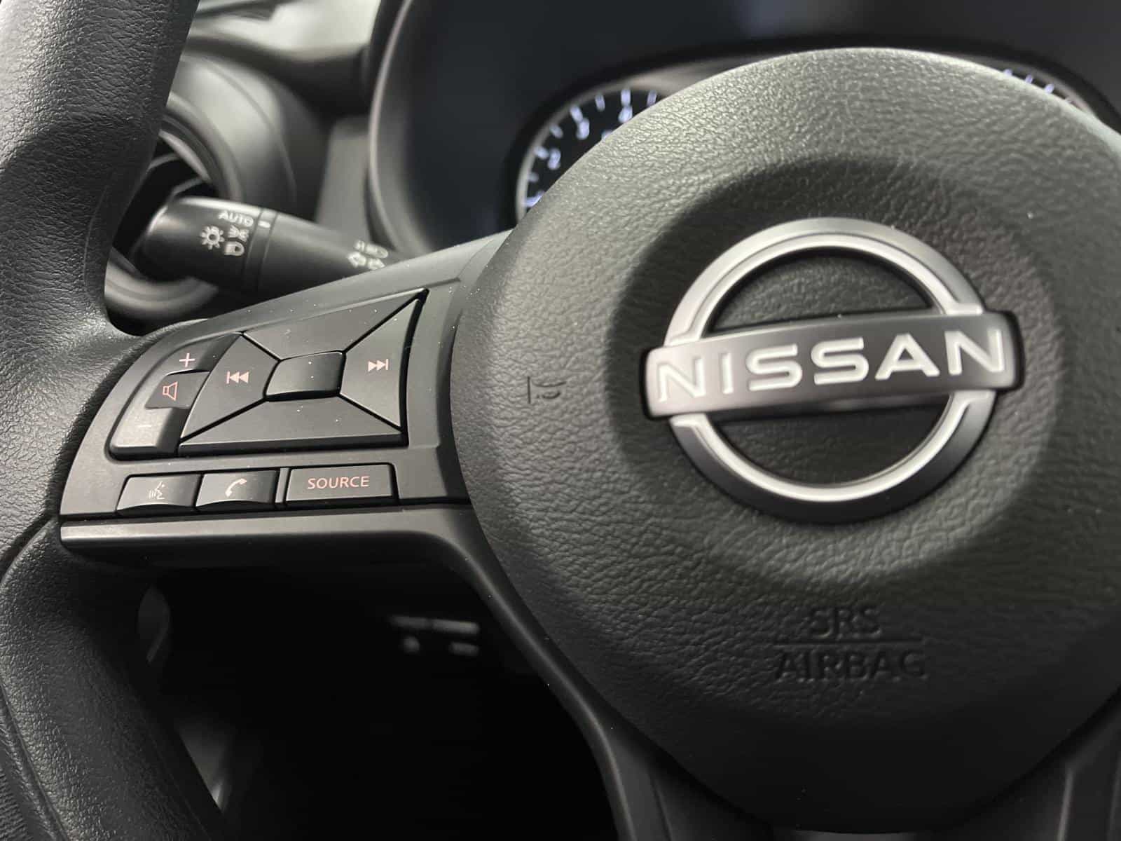 Image 15 Nissan Kicks Play S 2025