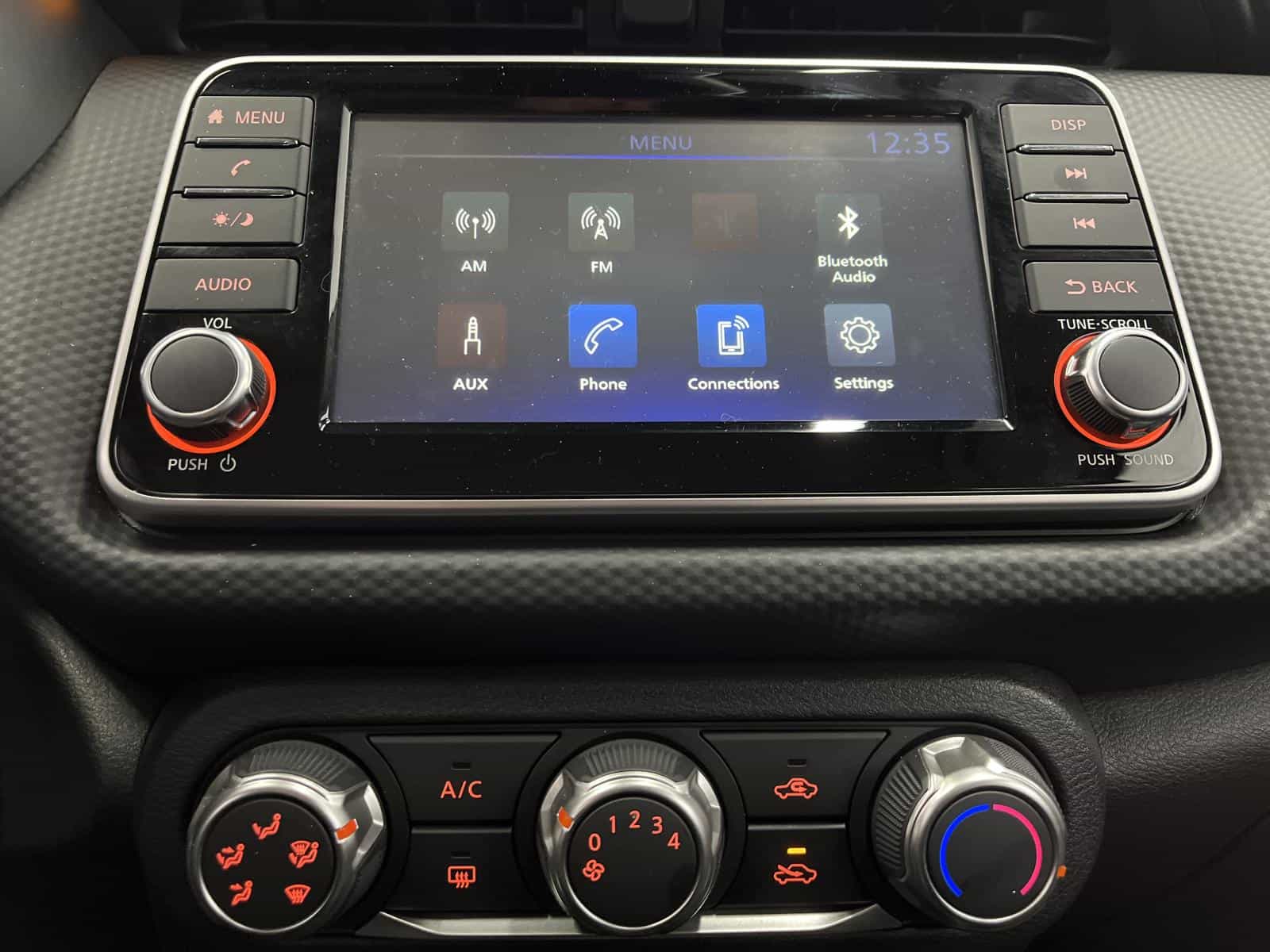 Image 19 Nissan Kicks Play S 2025