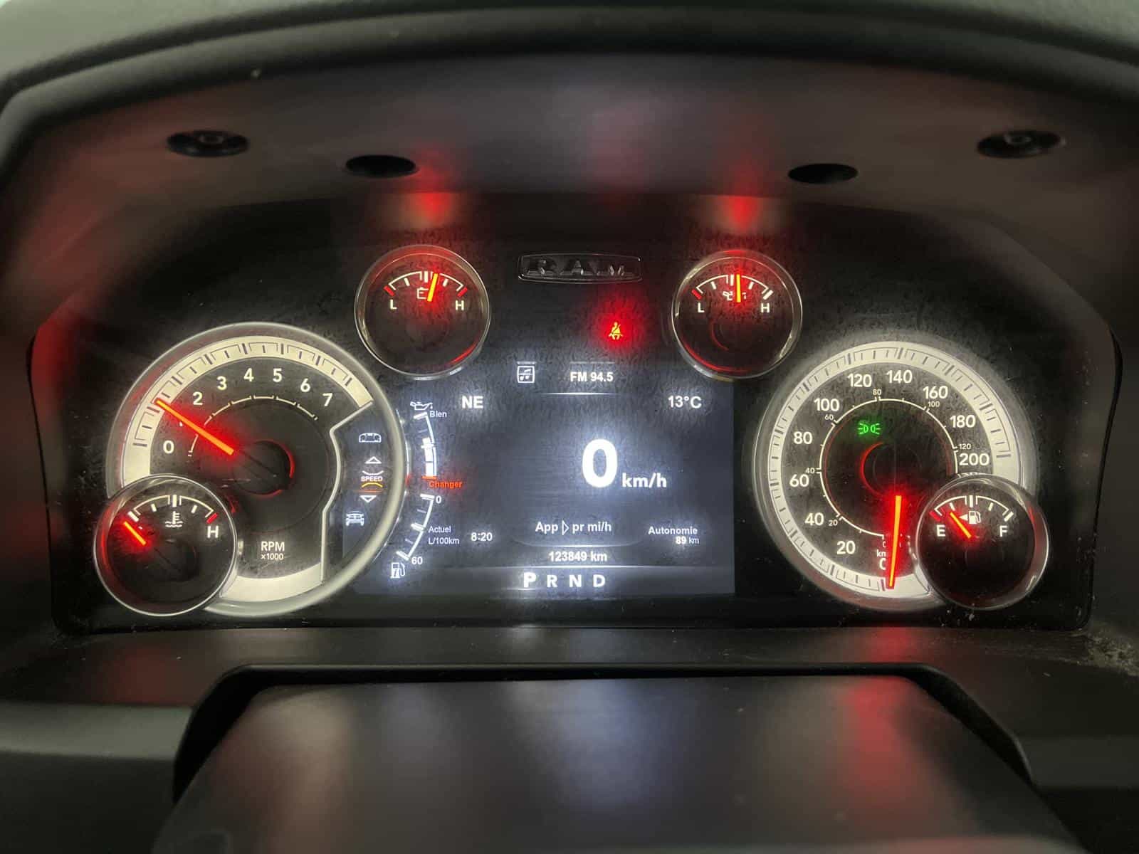 2017 RAM 1500 Outdoorsman - Image 11