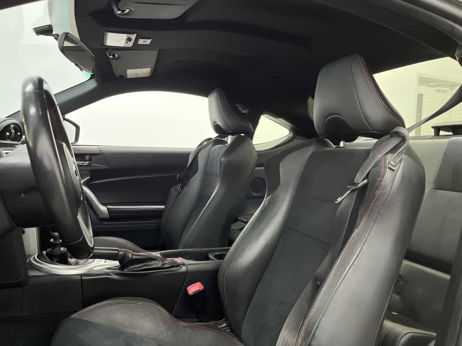 2016 Subaru BRZ Sport-Tech - Image 8