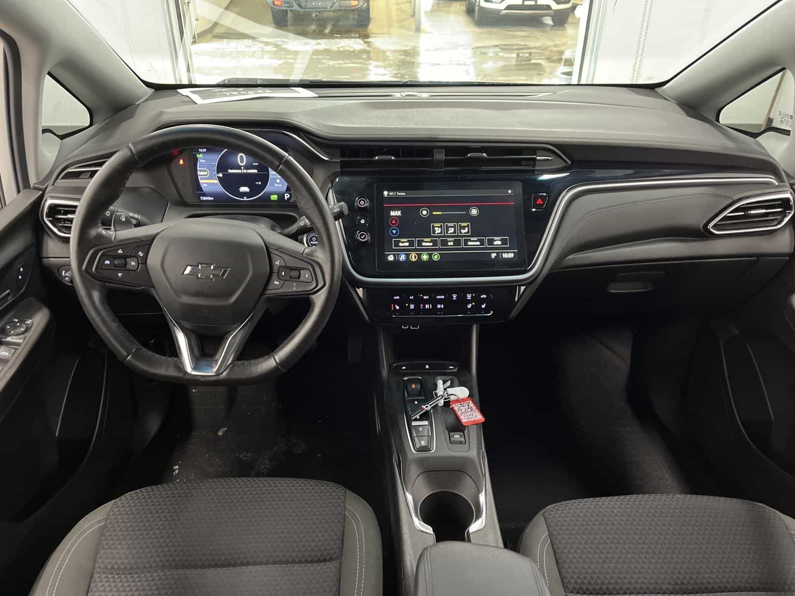 2023 Chevrolet Bolt EV LT - Image 18