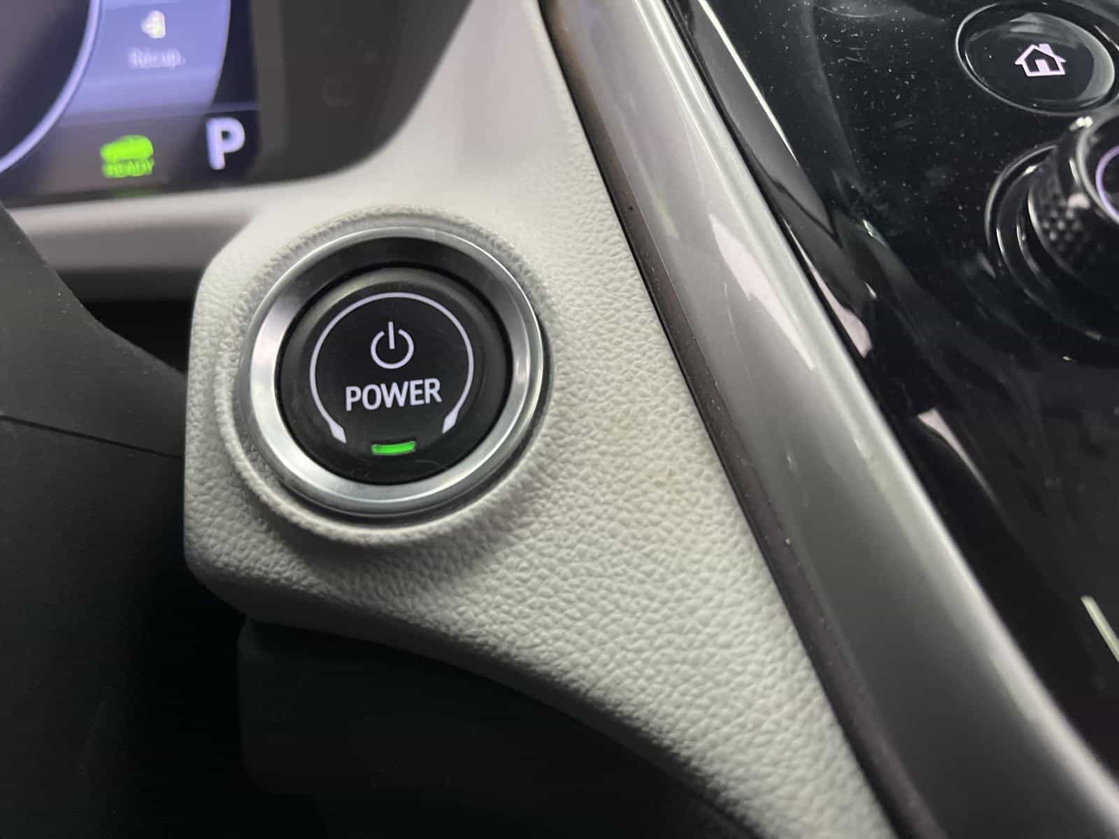 2022 Chevrolet Bolt EUV Premier - Image 12
