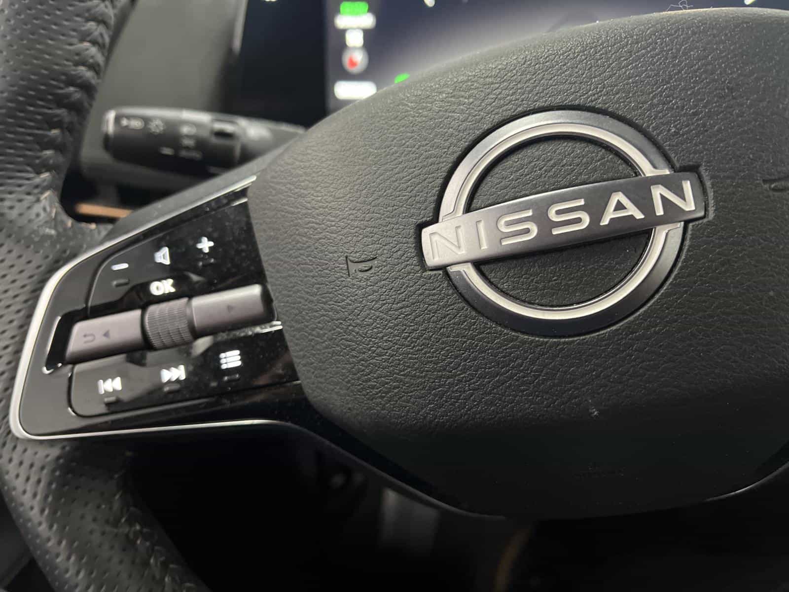 2023 Nissan Ariya Platinum+ - Image 14