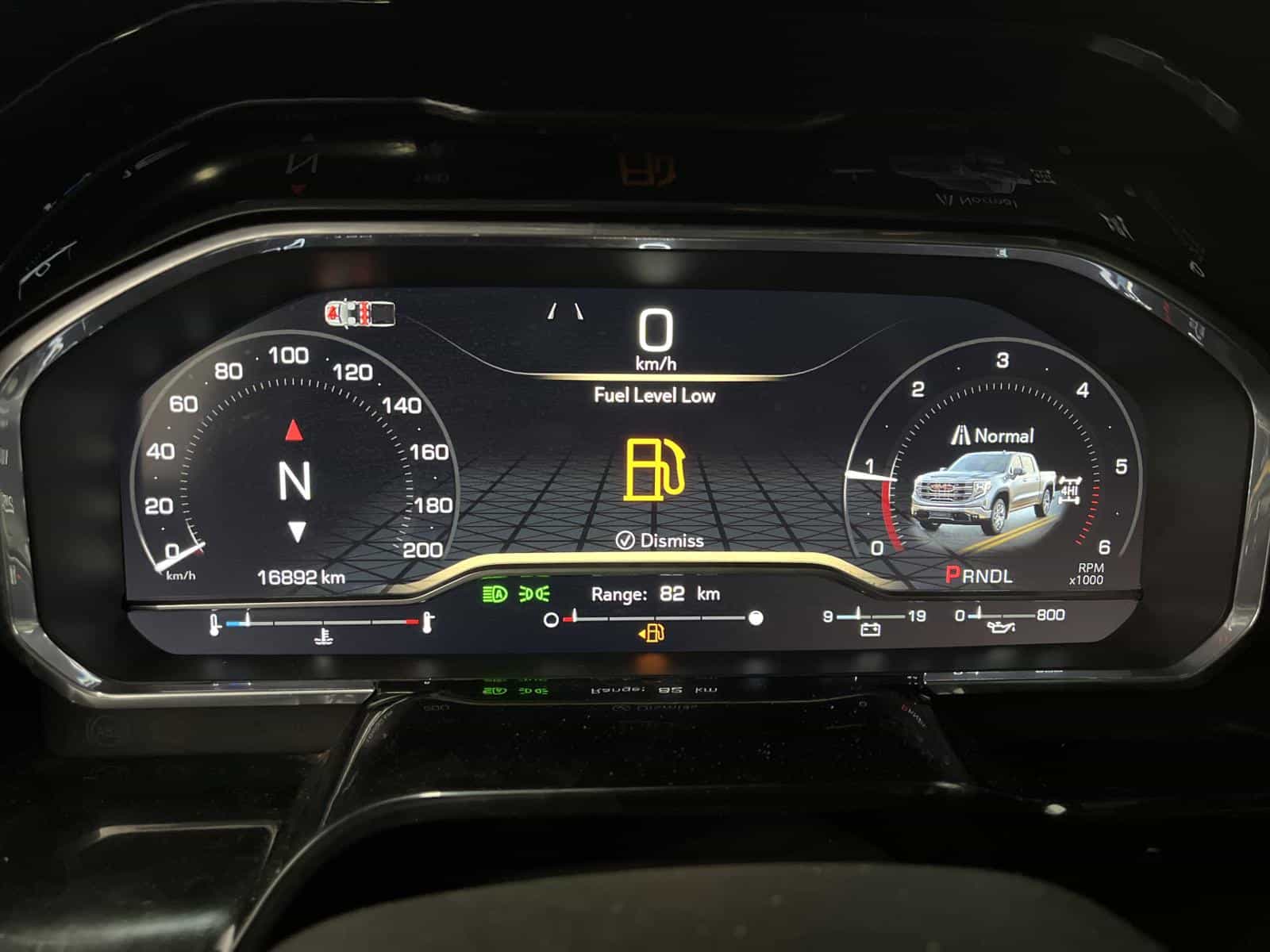 2024 GMC Sierra 1500 SLE - Image 11