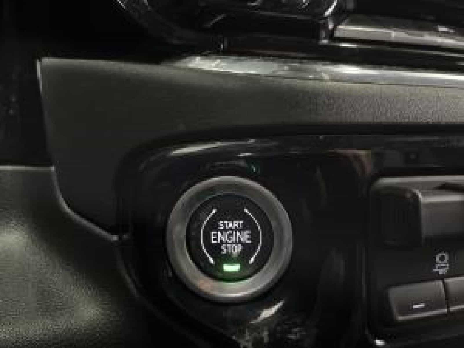 2024 GMC Sierra 1500 SLE - Image 13