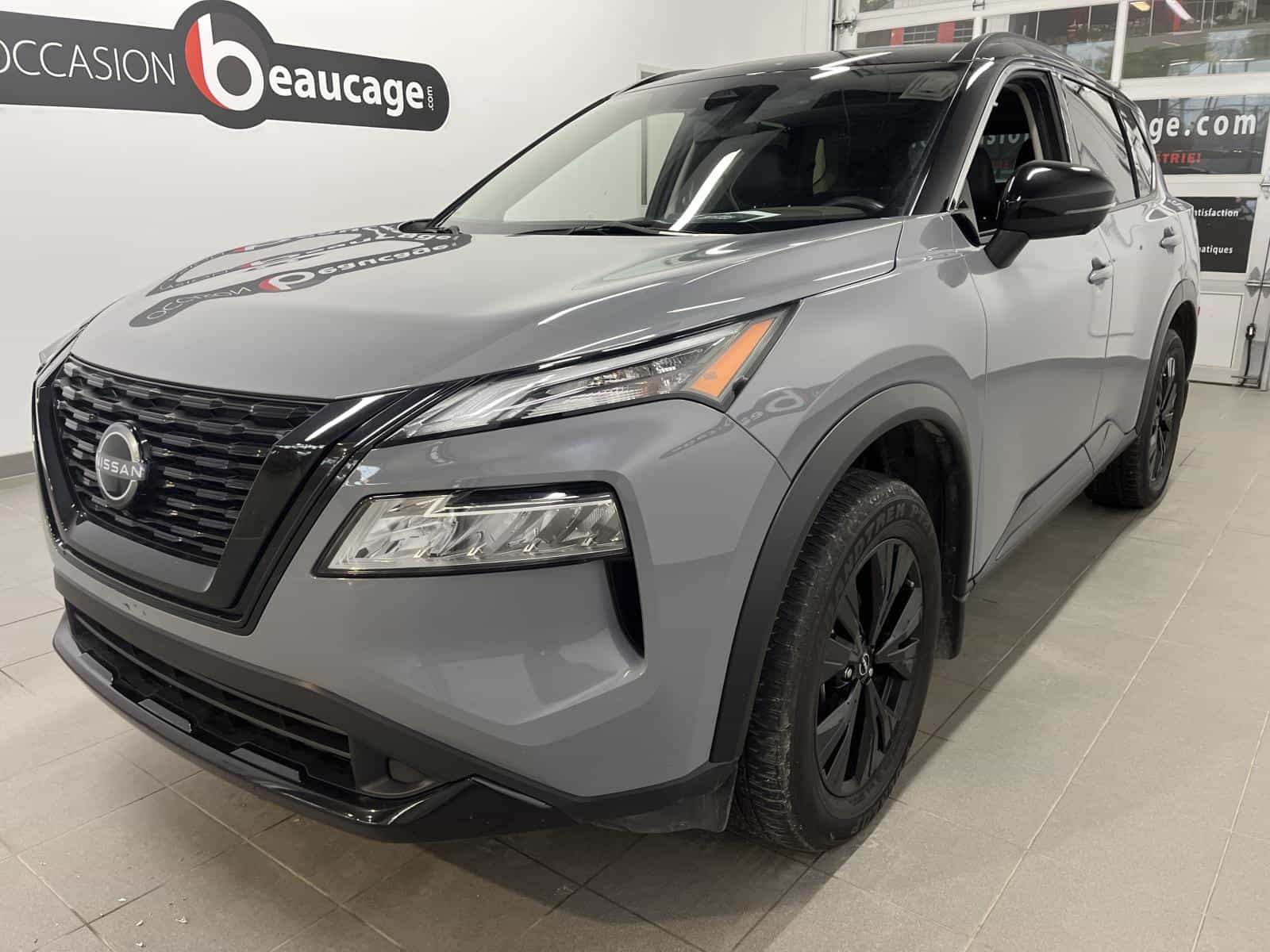 Image 1 Nissan Rogue SV 2023