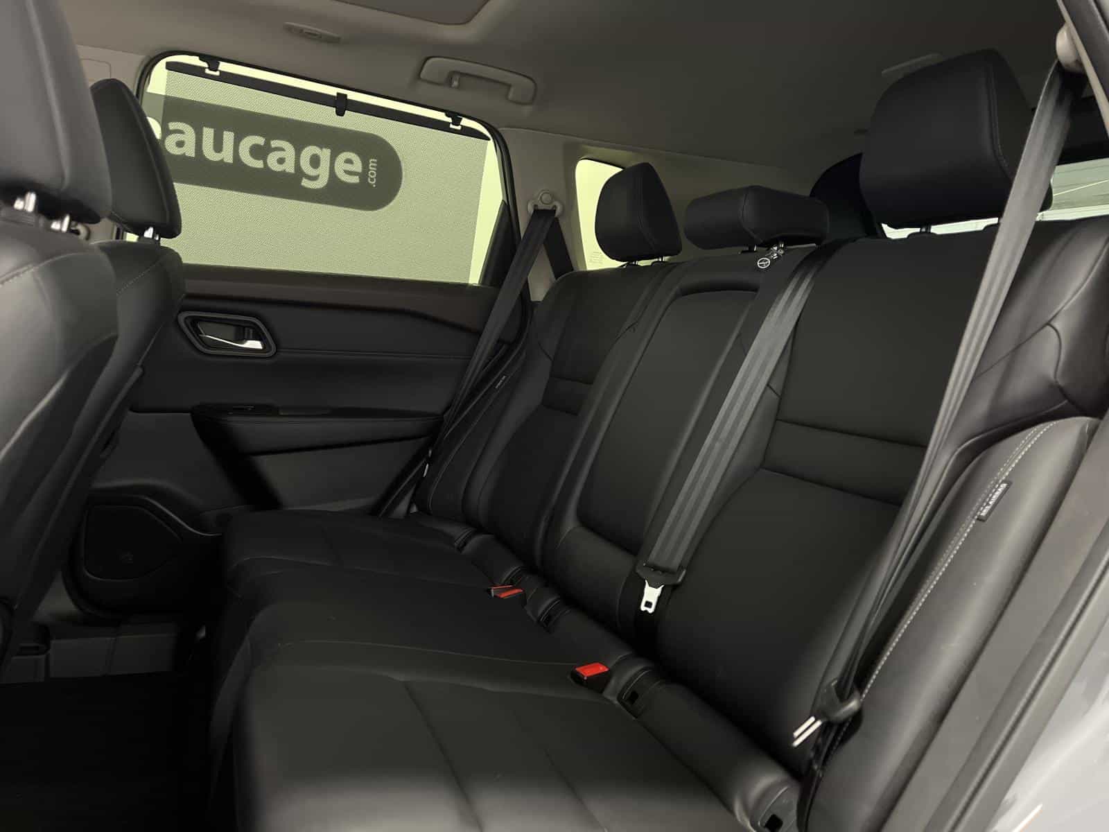 2023 Nissan Rogue SV - Image 10