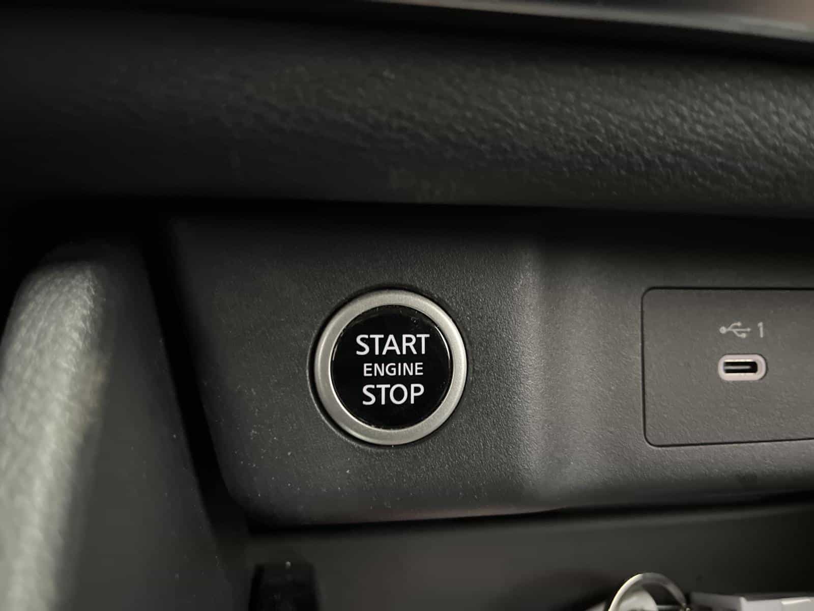 Image 13 Nissan Rogue SV 2023