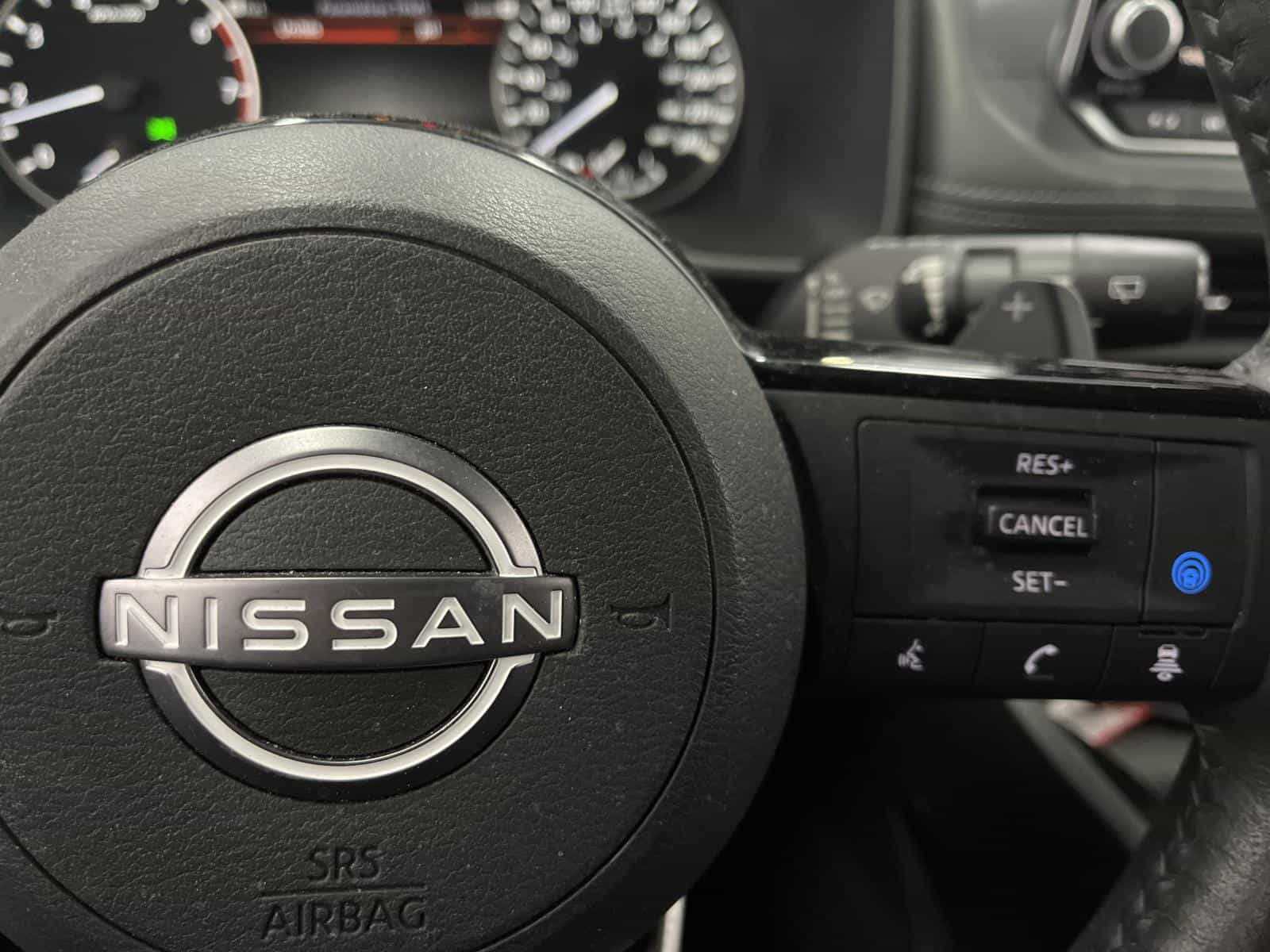 2023 Nissan Rogue SV - Image 17