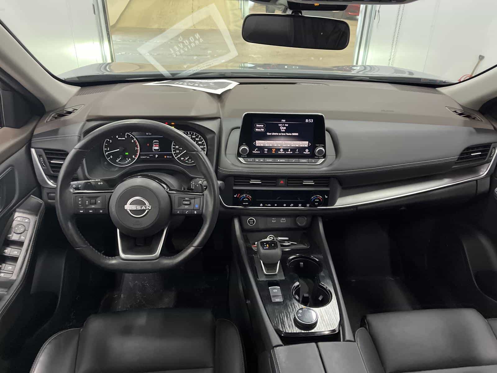 2023 Nissan Rogue SV - Image 21