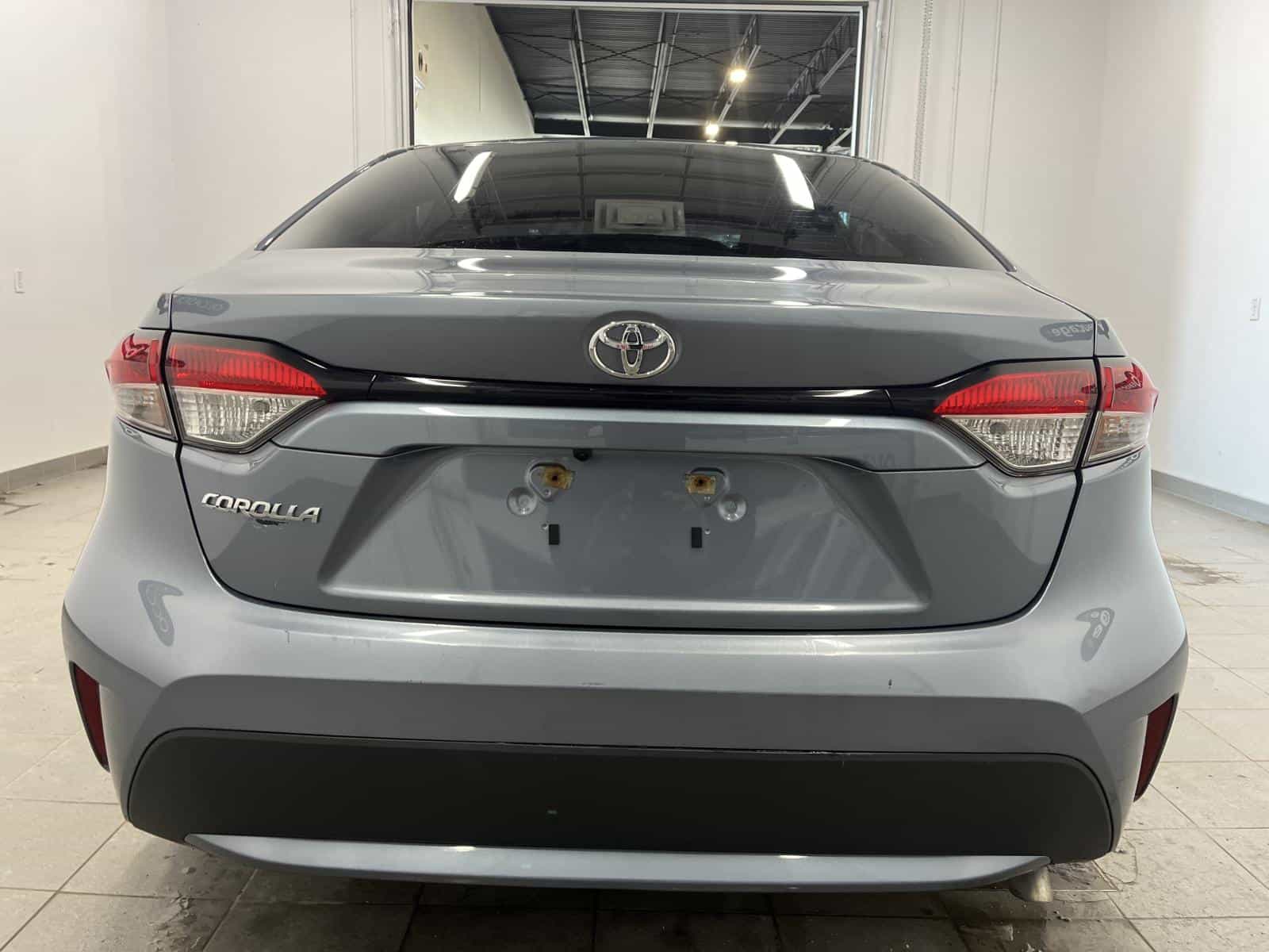 Image 4 Toyota Corolla L 2022