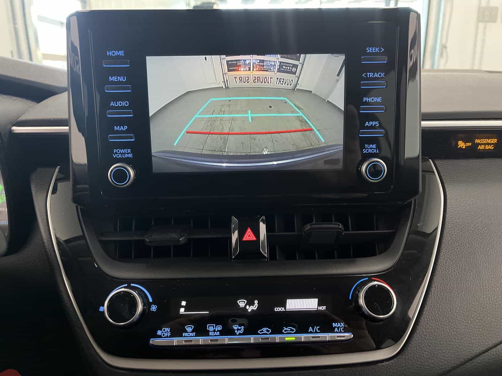 2022 Toyota Corolla L - Image 17