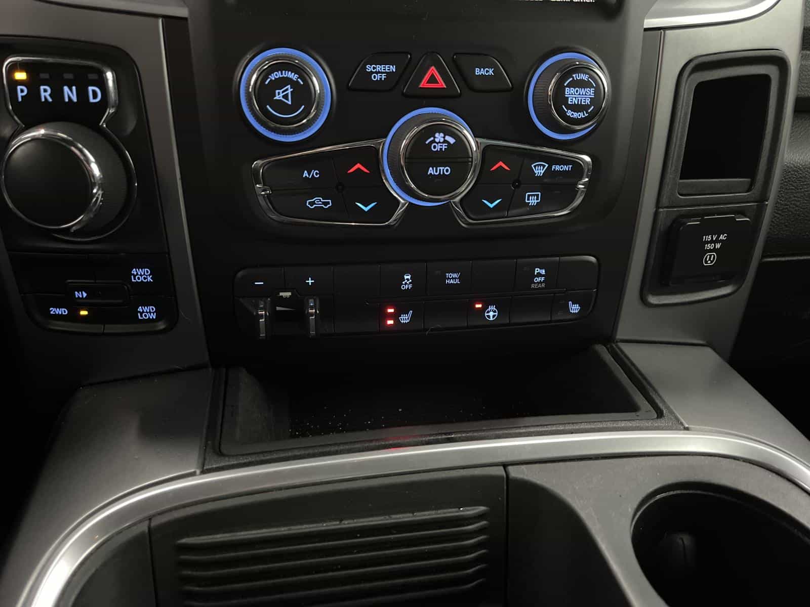 Image 15 RAM 1500 Classic Warlock 2021